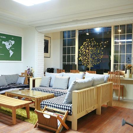 Guesthouse Mate Busan Eksteriør billede