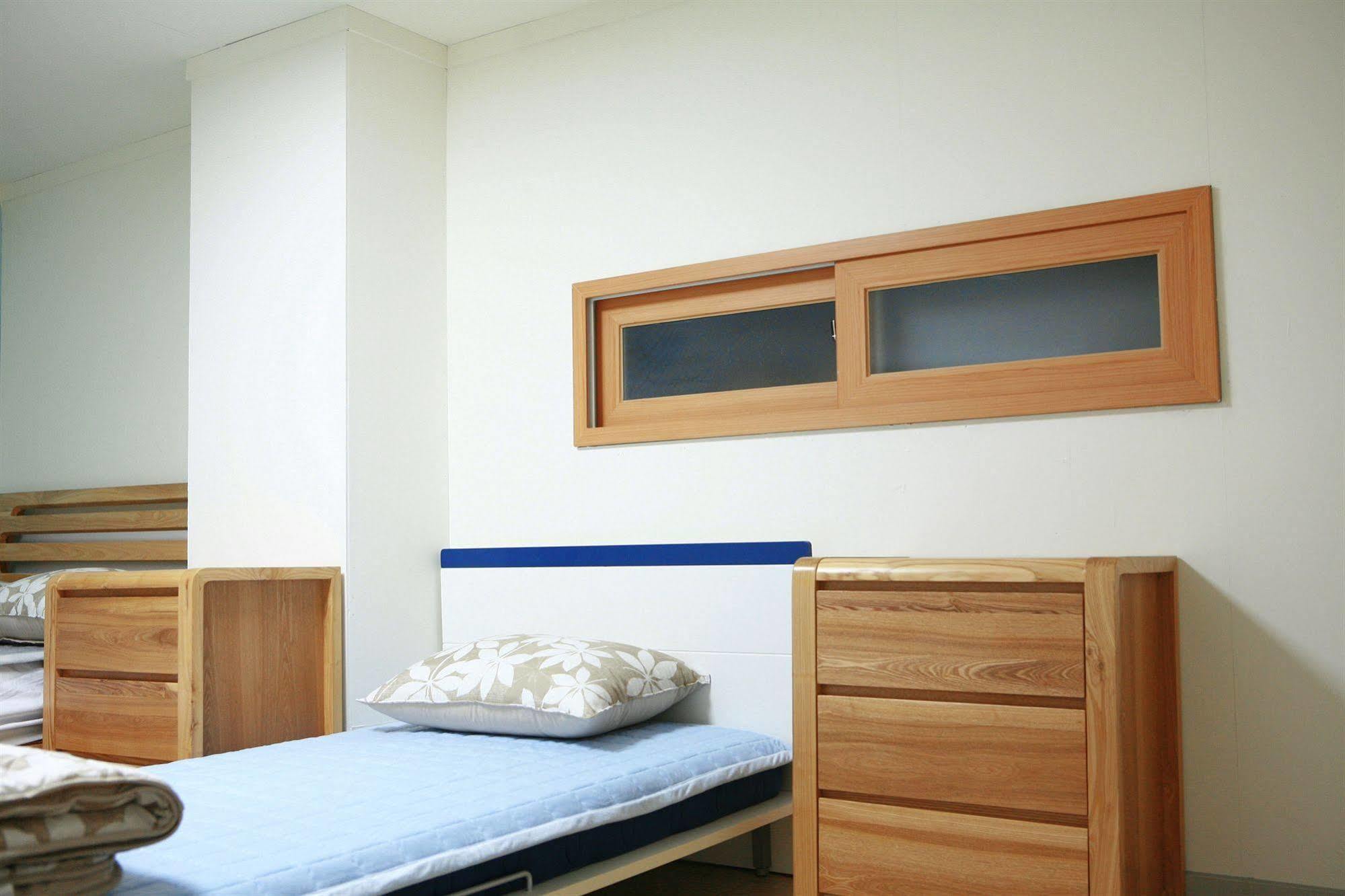 Guesthouse Mate Busan Eksteriør billede