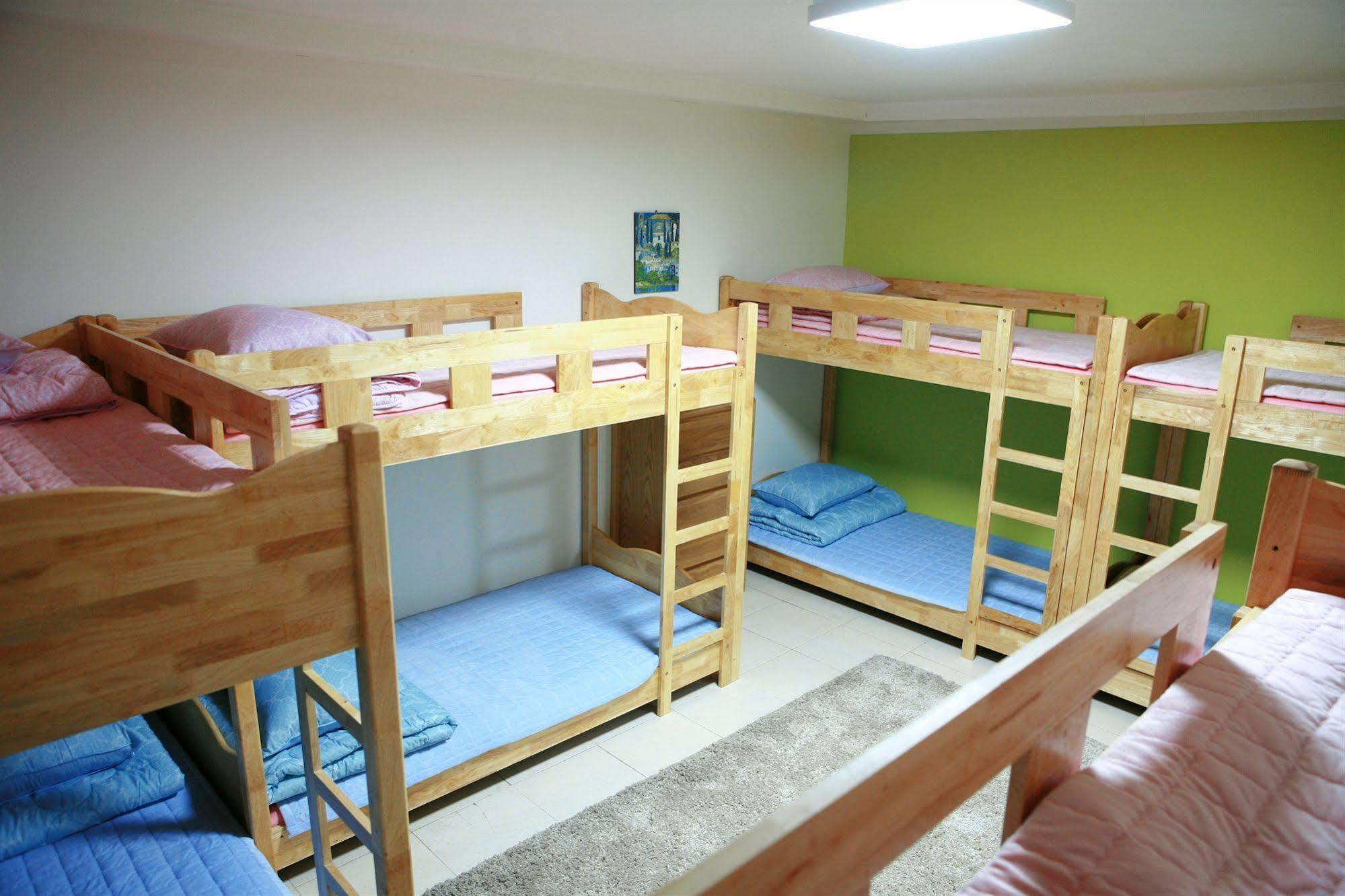Guesthouse Mate Busan Eksteriør billede