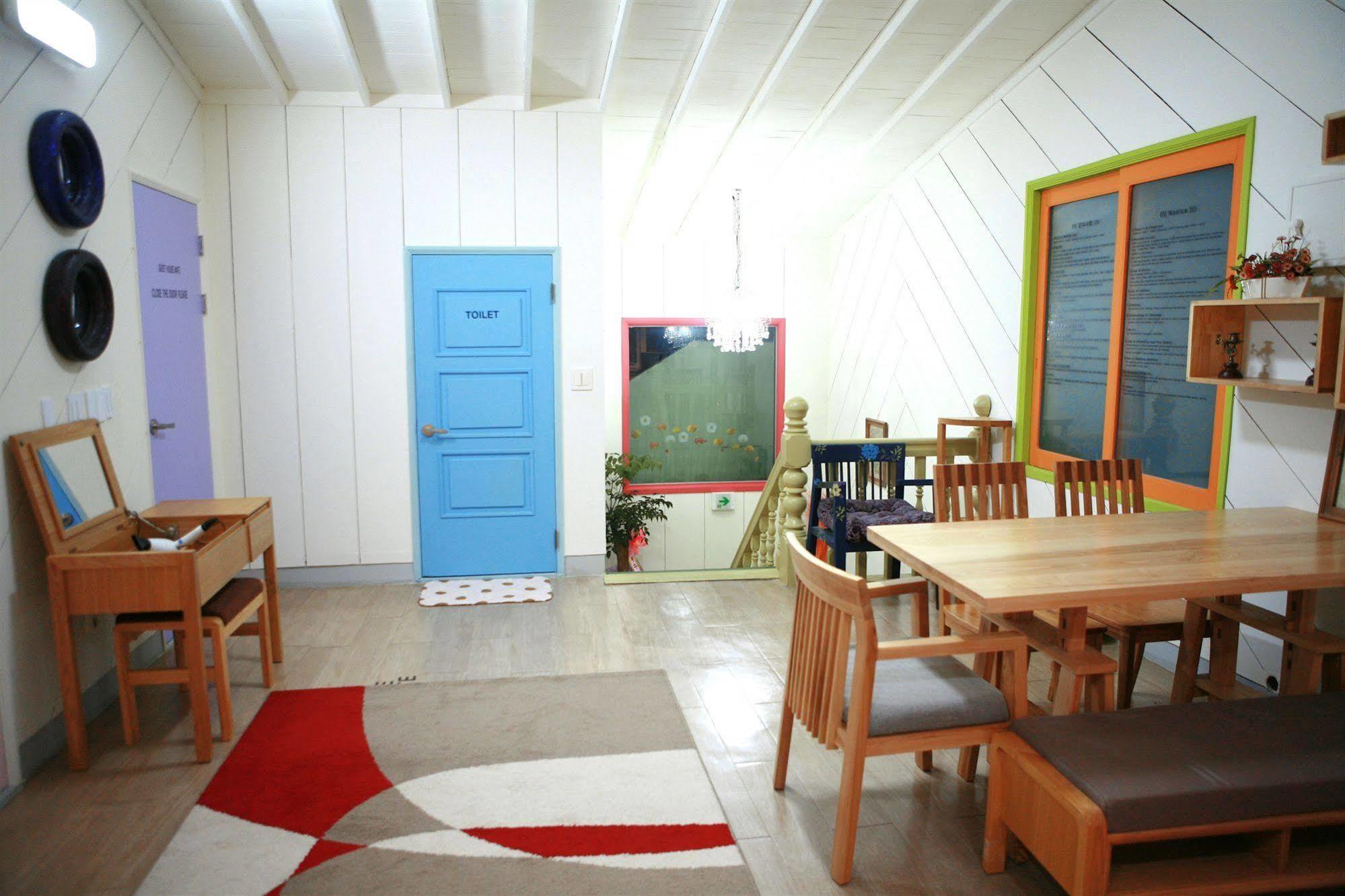 Guesthouse Mate Busan Eksteriør billede